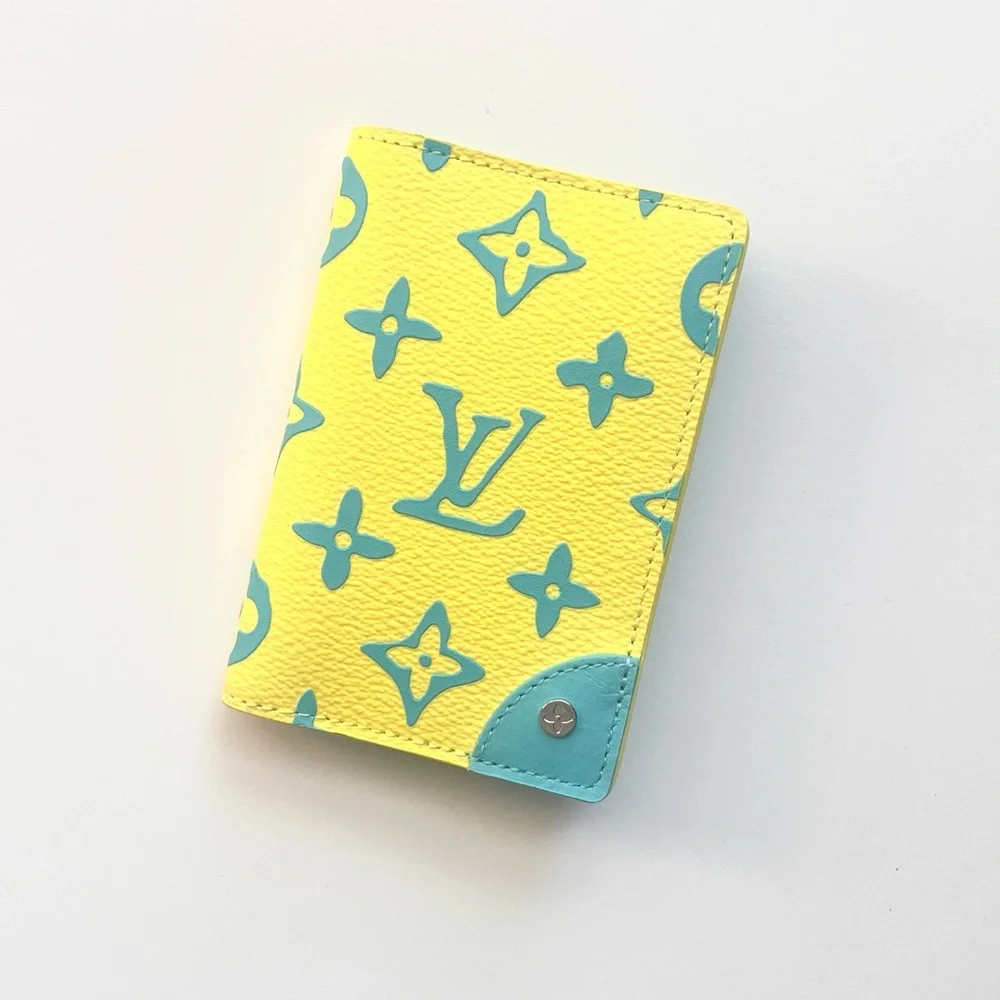 🔥 LOUIS VUITTON Pocket Organizer in bright yellow and blue.